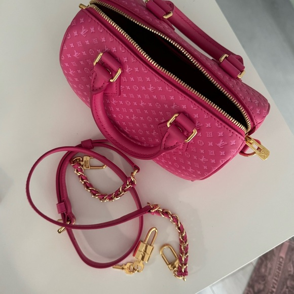 LOUIS VUITTON PINK BAG Speedy Bandoulière 20 - Picture 4 of 11